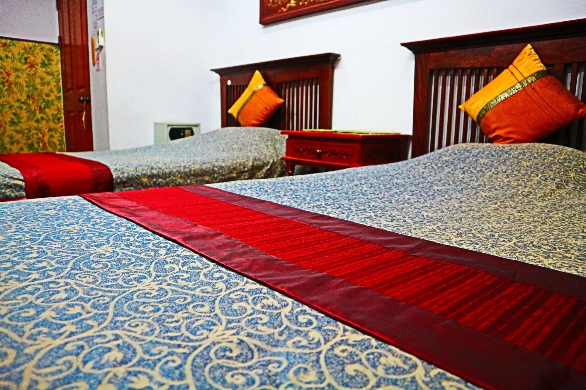 Mirrisa Nimman Hotel Чиангмай Екстериор снимка